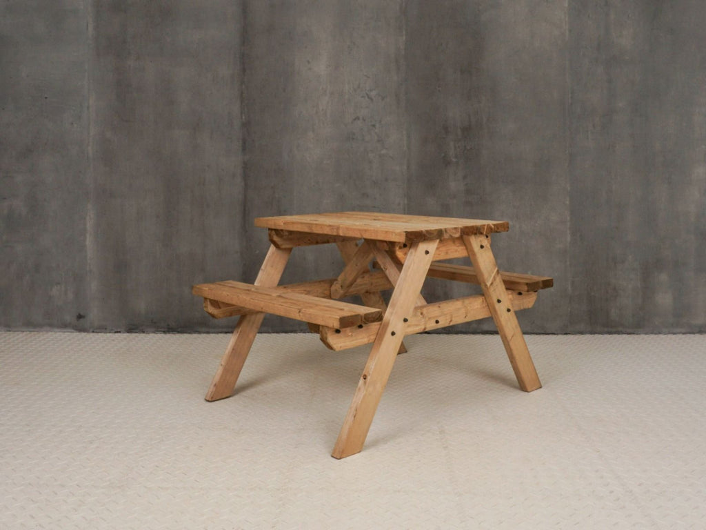 Classic Pub Style Picnic Bench and Table - Rustic Finish